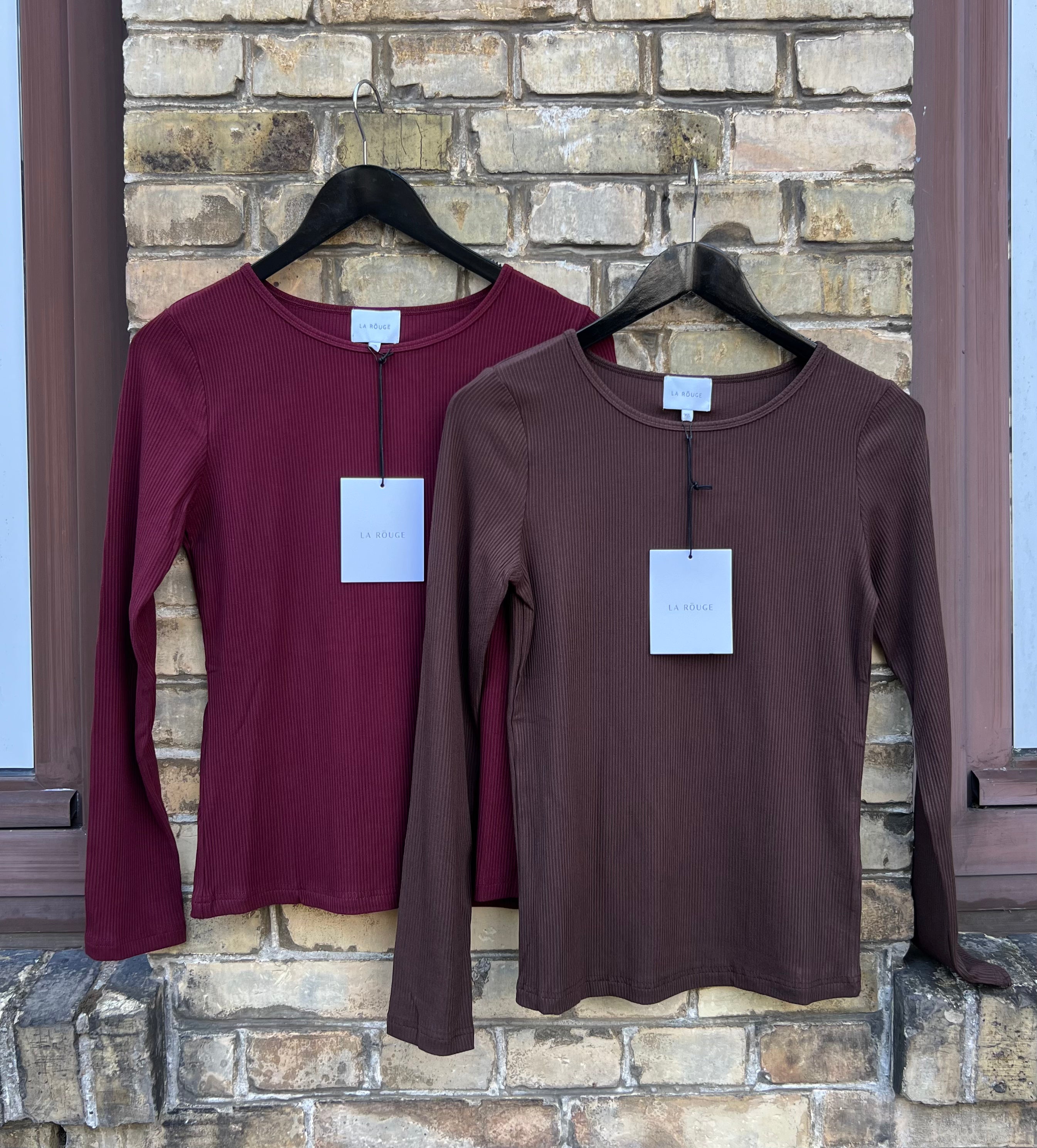 La Rouge Lisa L/S T-Shirt LR1047 Dark Brown
