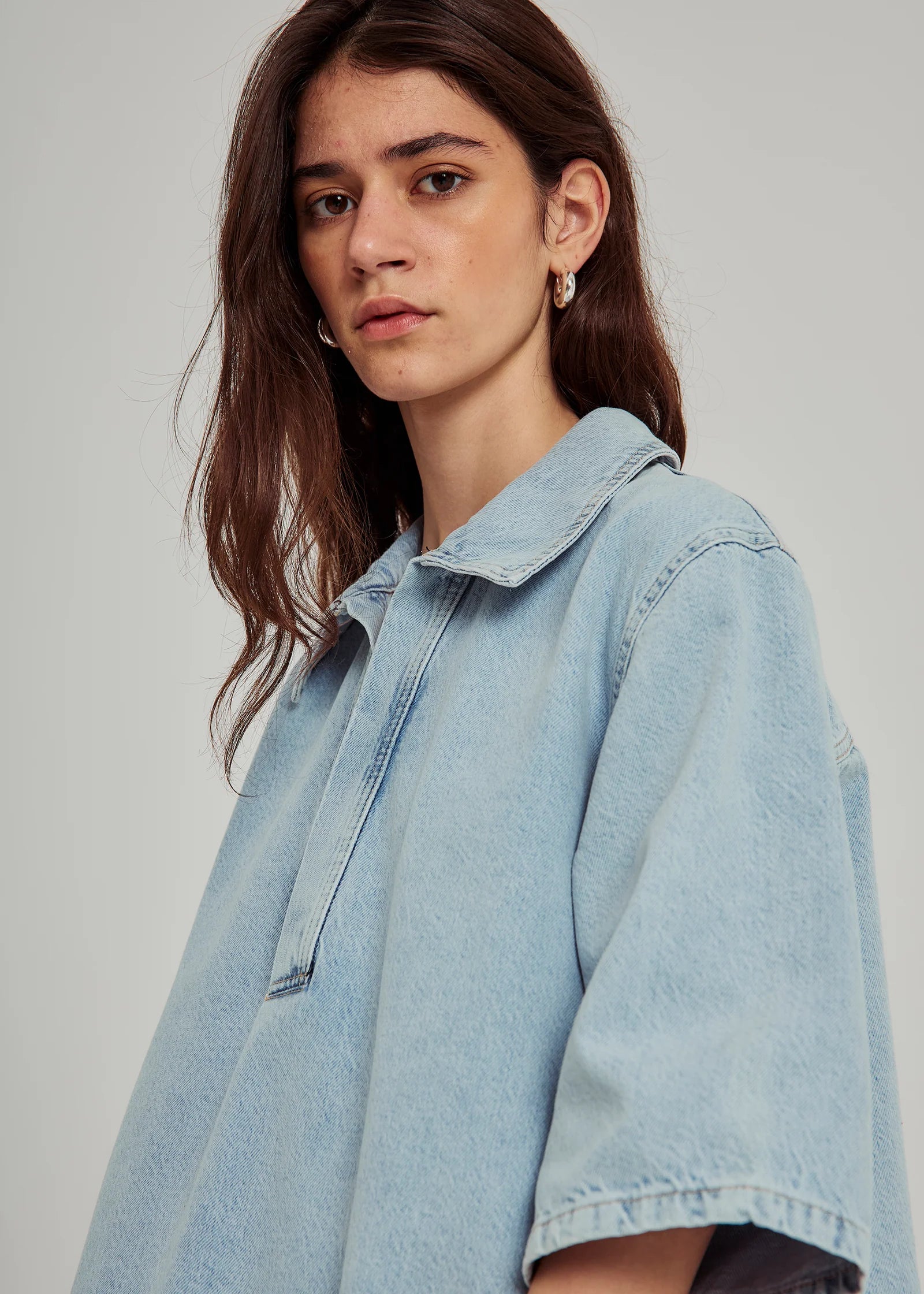 Norr Hannali V-neck Denim Dress Light Blue Wash