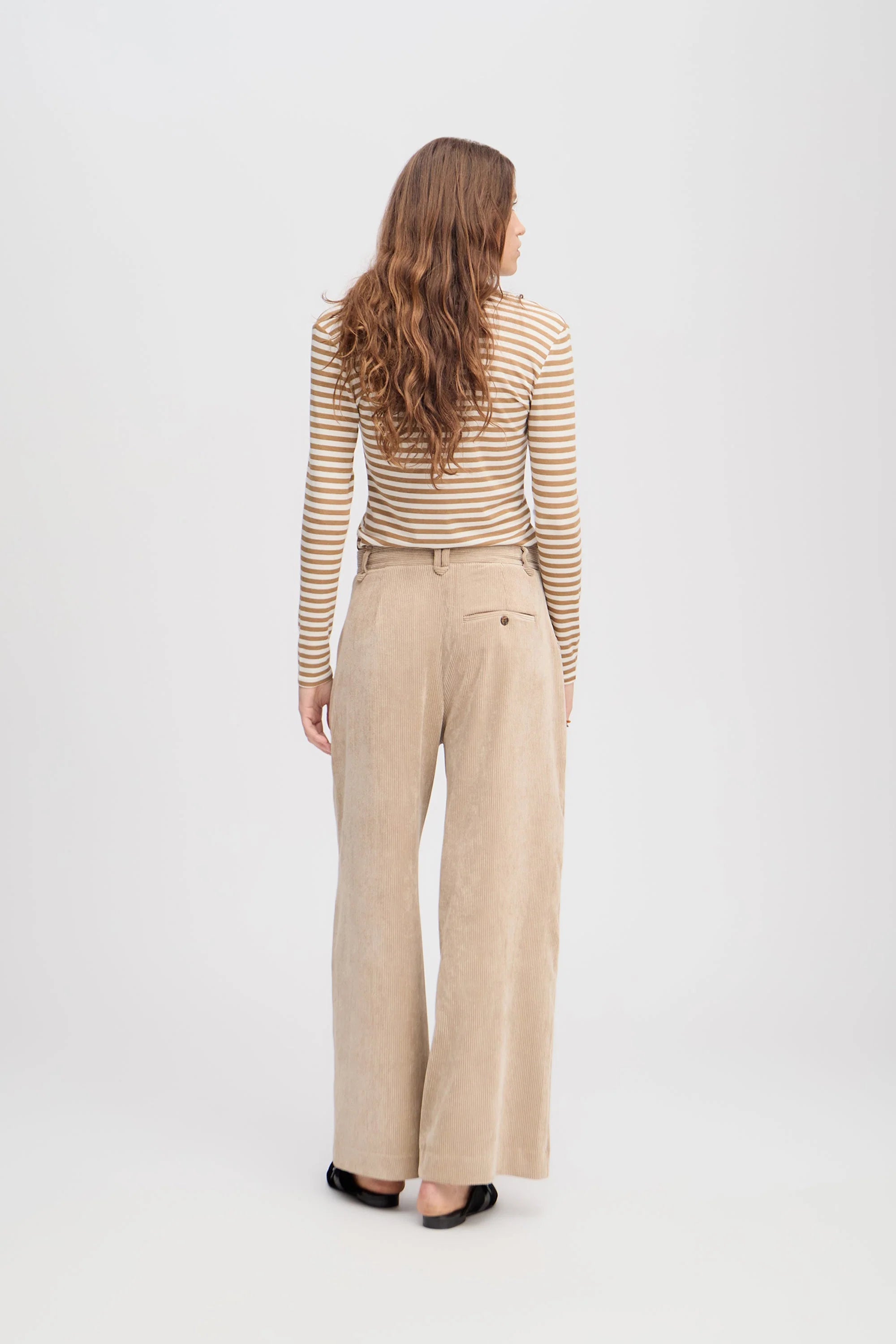 Munthe Lelouis Latte