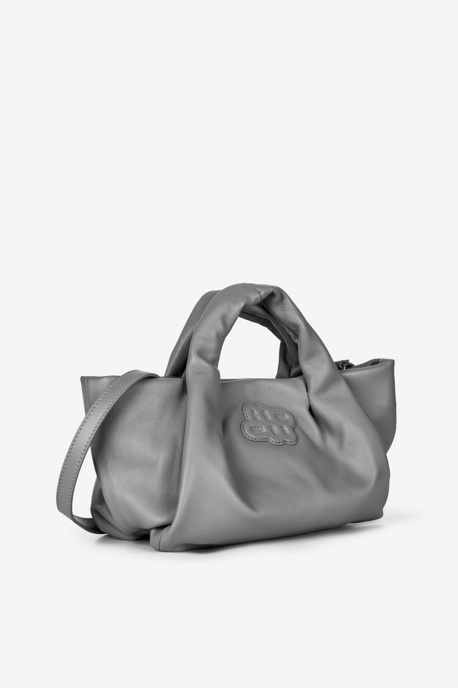 Munthe Lixia Grey