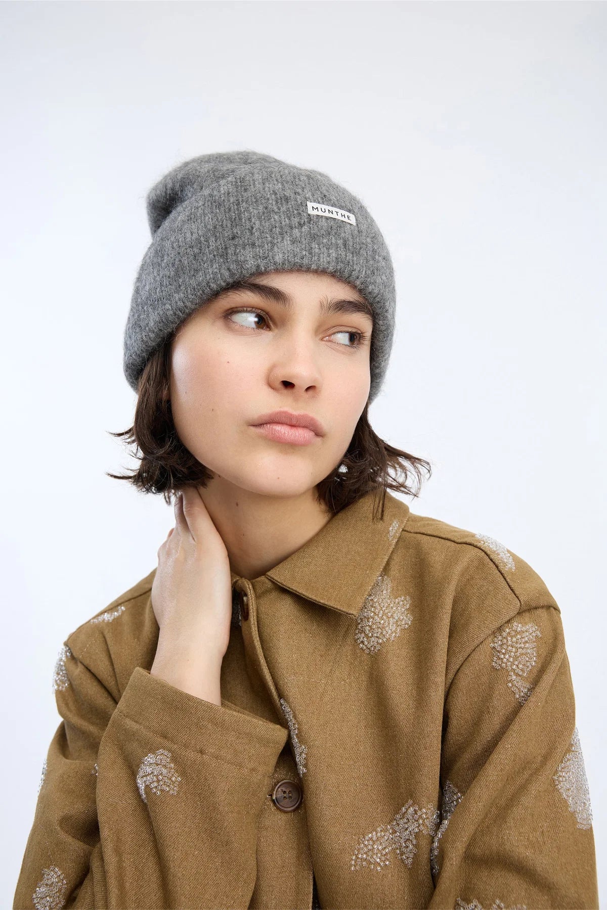 Munthe Victu Grey