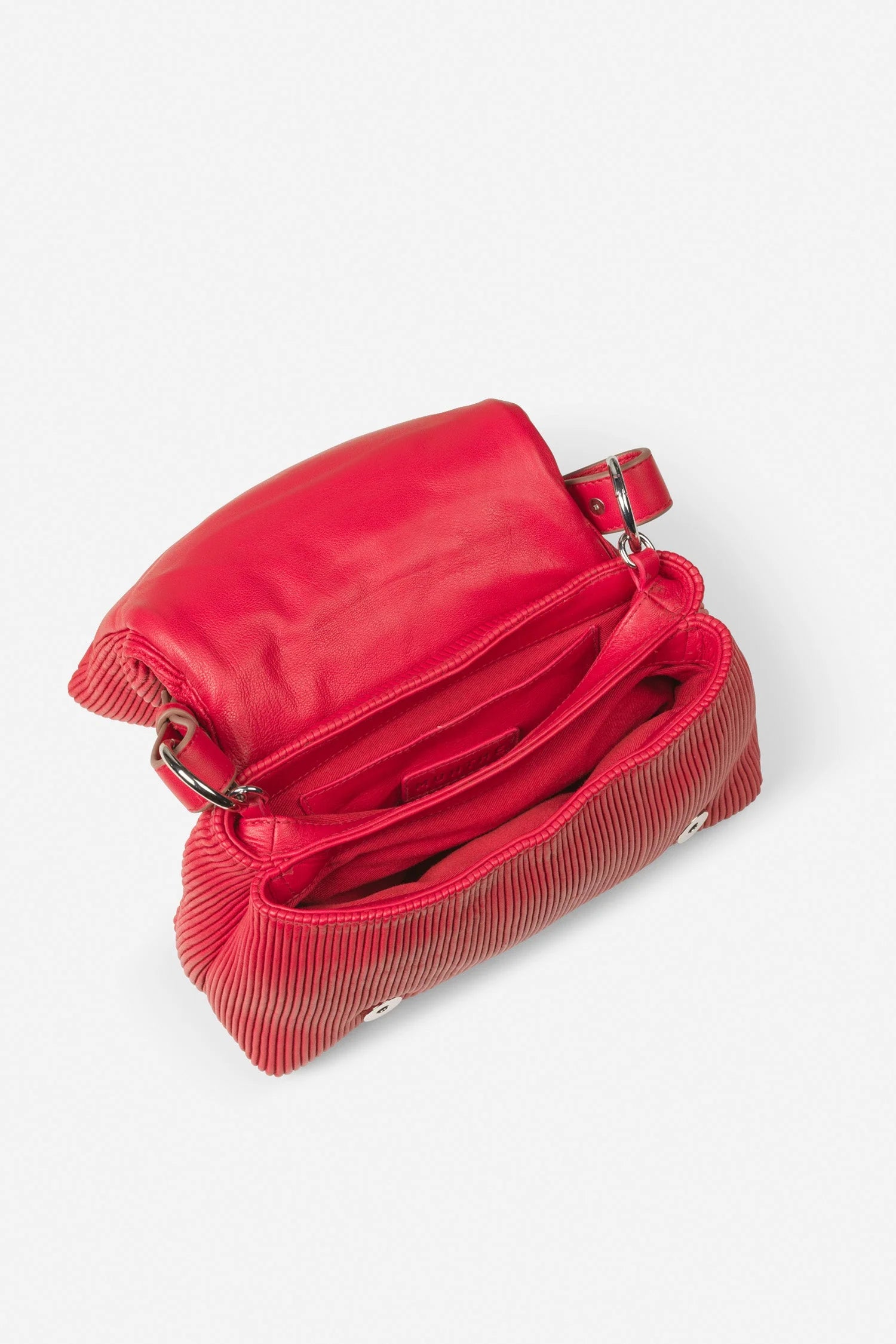 Munthe Roluke W. Handdle Red