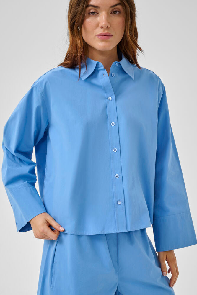 My Essential Wardrobe MVSunna Boxy Shirt 2.0 Silver Lake Blue