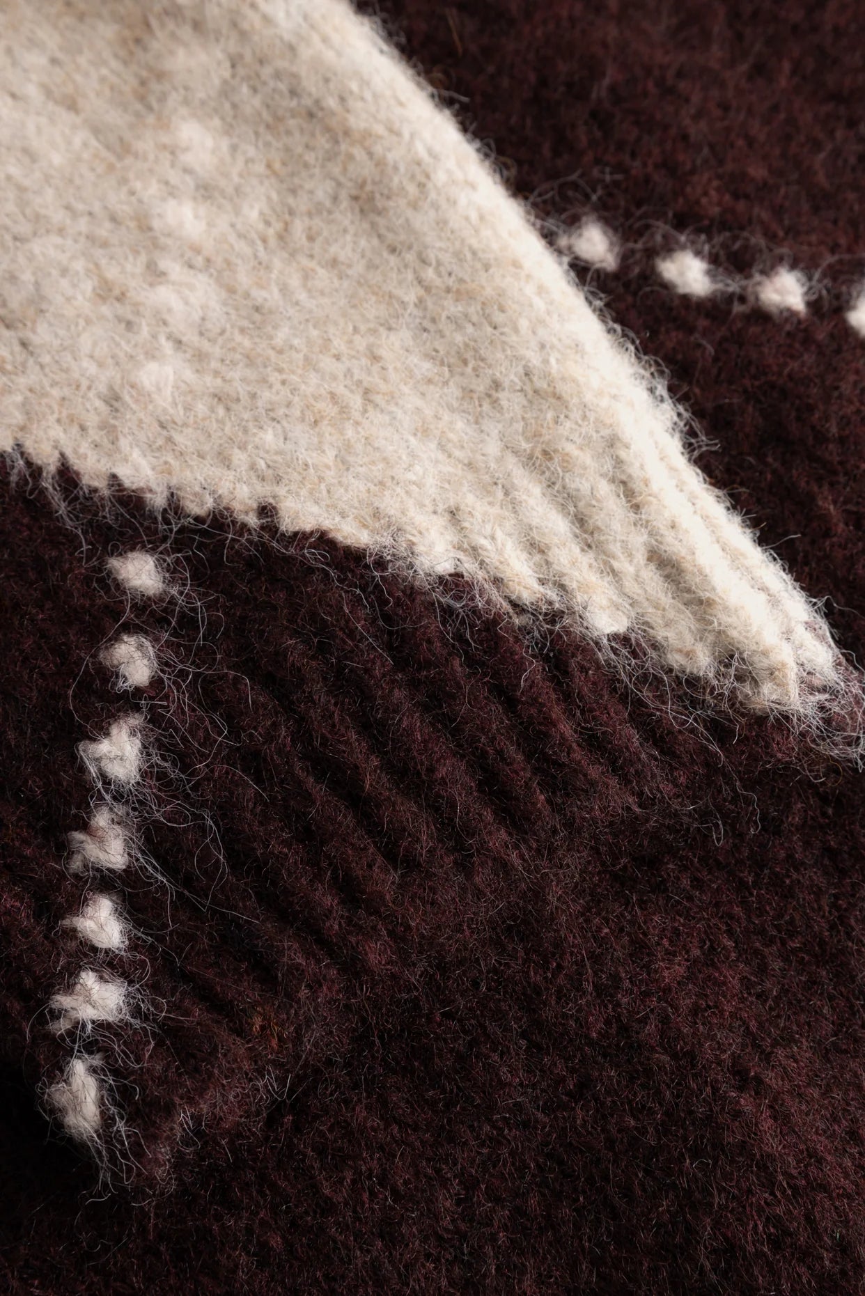 Noella Lai Knit 14670001 Winetasting Mix