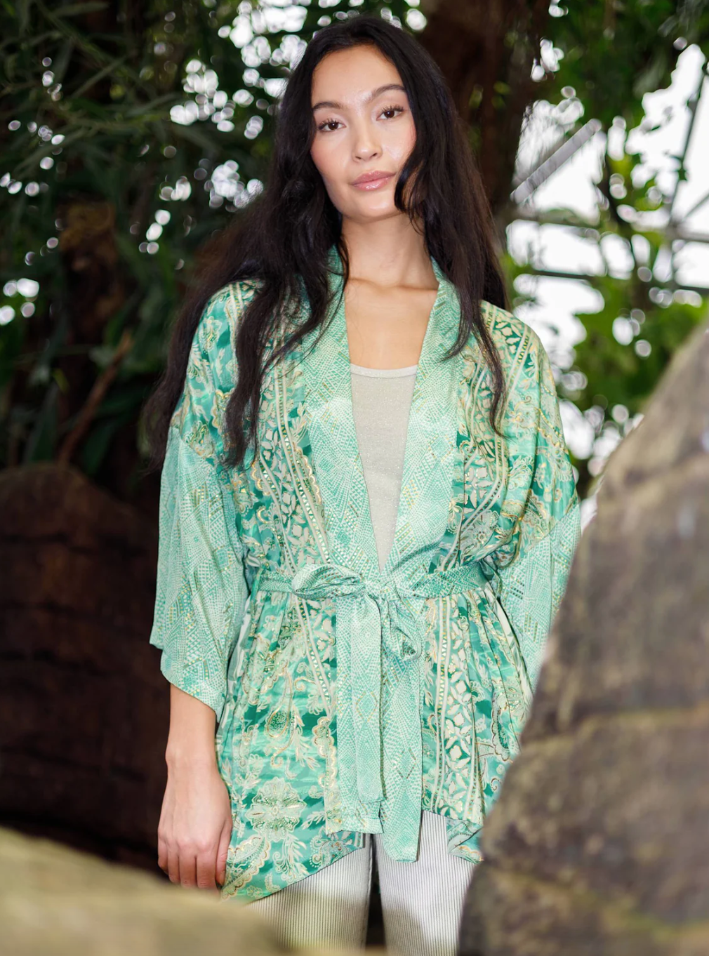 Black Colour BCluna Short Kimono 39149 Floral Green Mix Onesize