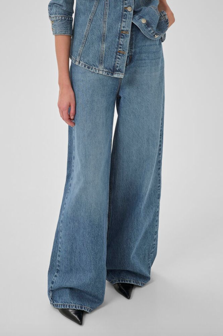 My Essential Wardrobe MWJessie 174 Low-Crotch X-Wide Medium Blue Vintage Wash