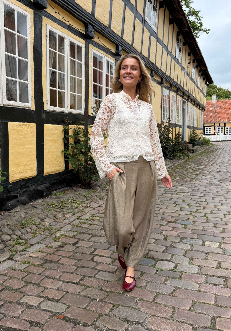 Black Colour BCAmara Balloon Pant Desert