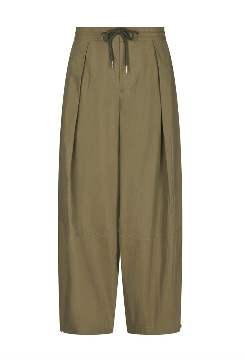 Neo Noir Bernie Pants Army