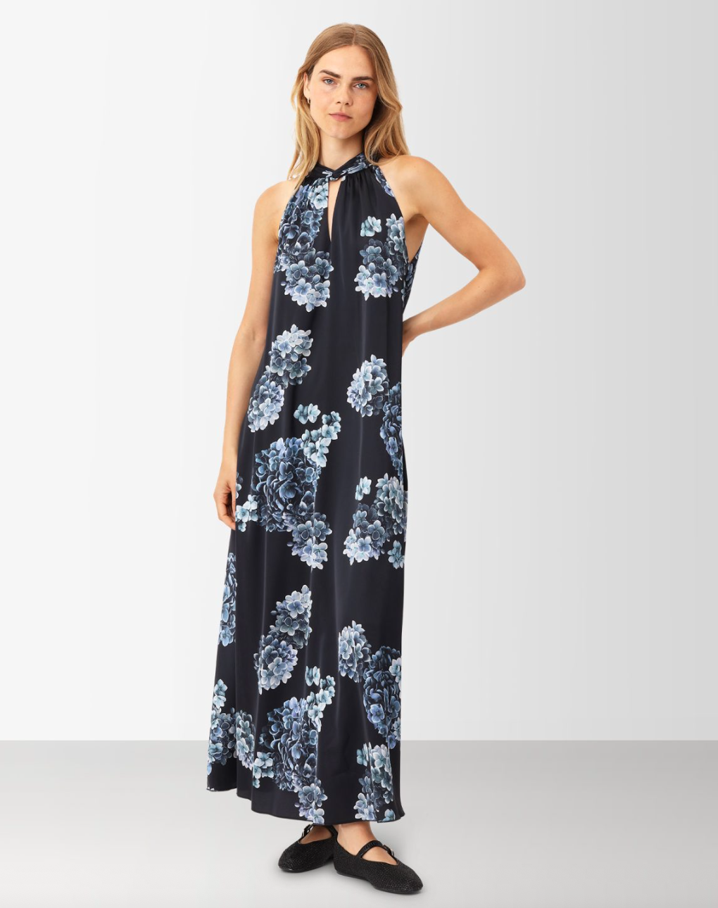 Karmamia Heather Dress Hydrangea