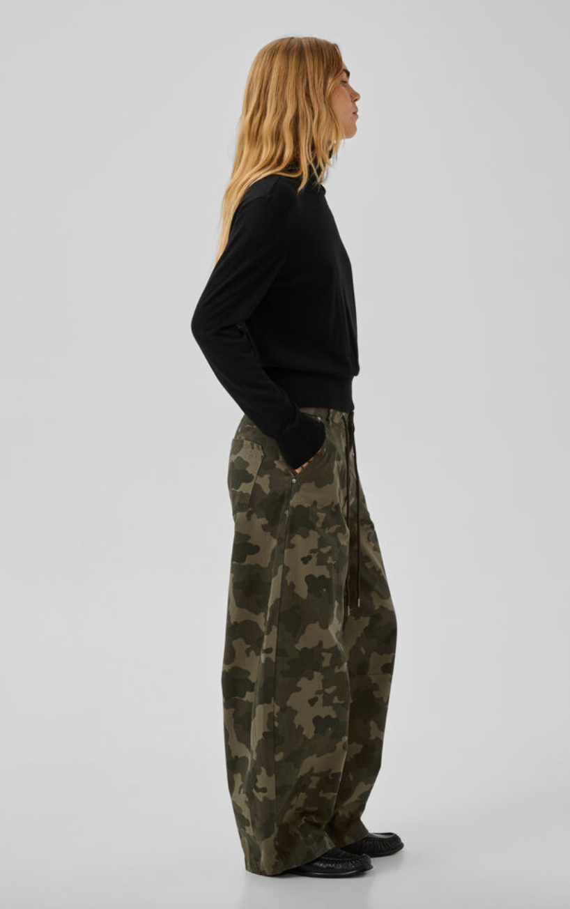 My Essential Wardrobe MWFro Pant Camuflage Bungee Cord Long Green