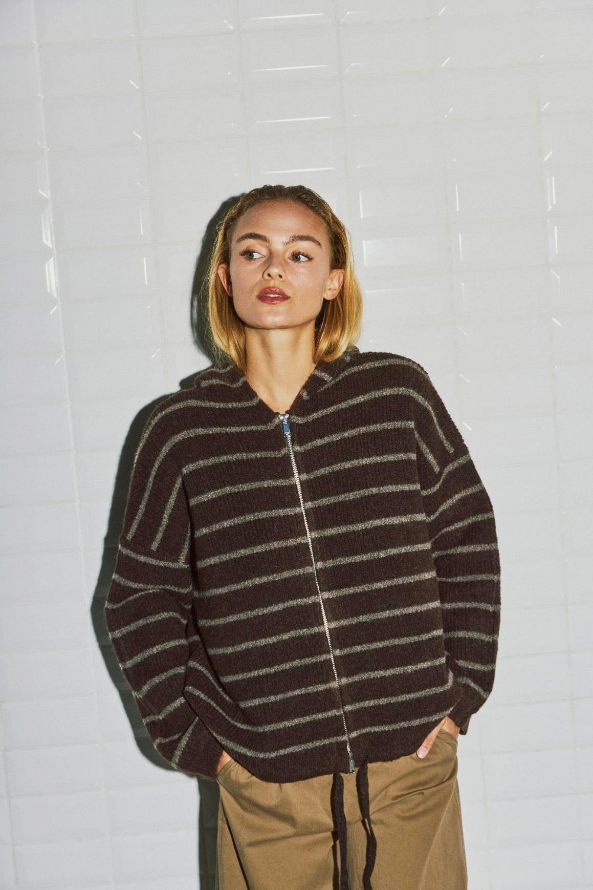 WITHBLACK WBLiza LS Hooded Pullover 00001869 Brown Melange Stripe