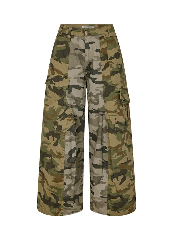 Rabens Saloner Niva Camo Patchwork Camo Combo