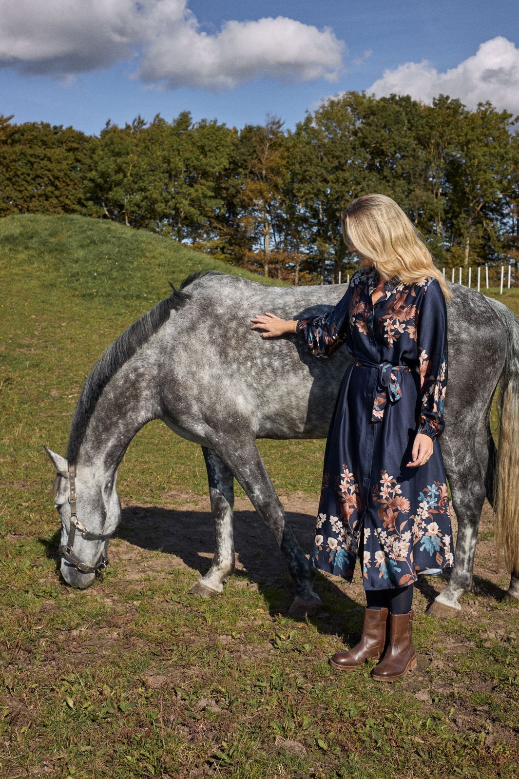 Black Colour BC Zendaya Satin Dress 41027 Navy Flower