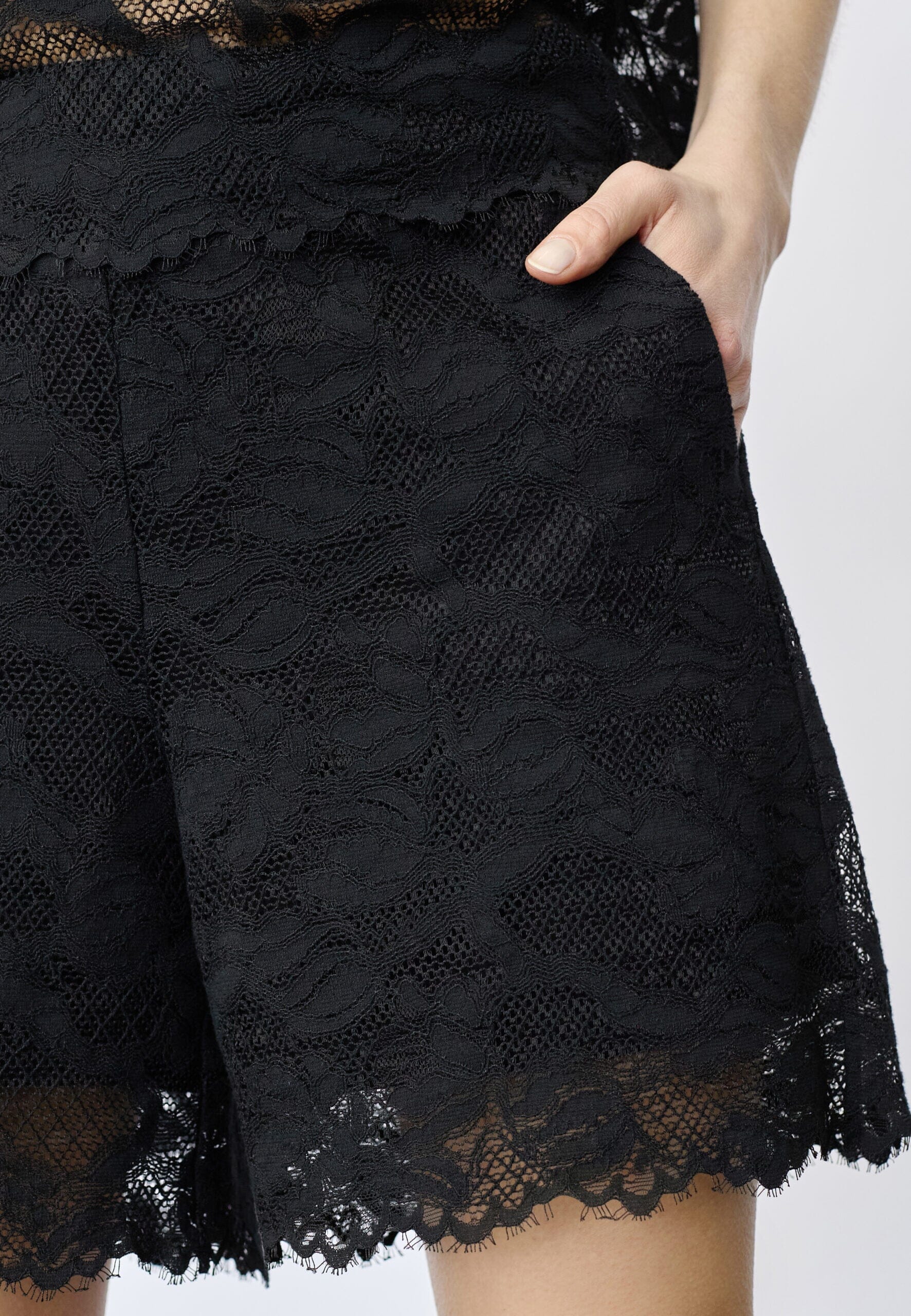 Co'Couture LannyCC Lace Shorts 41159 Black