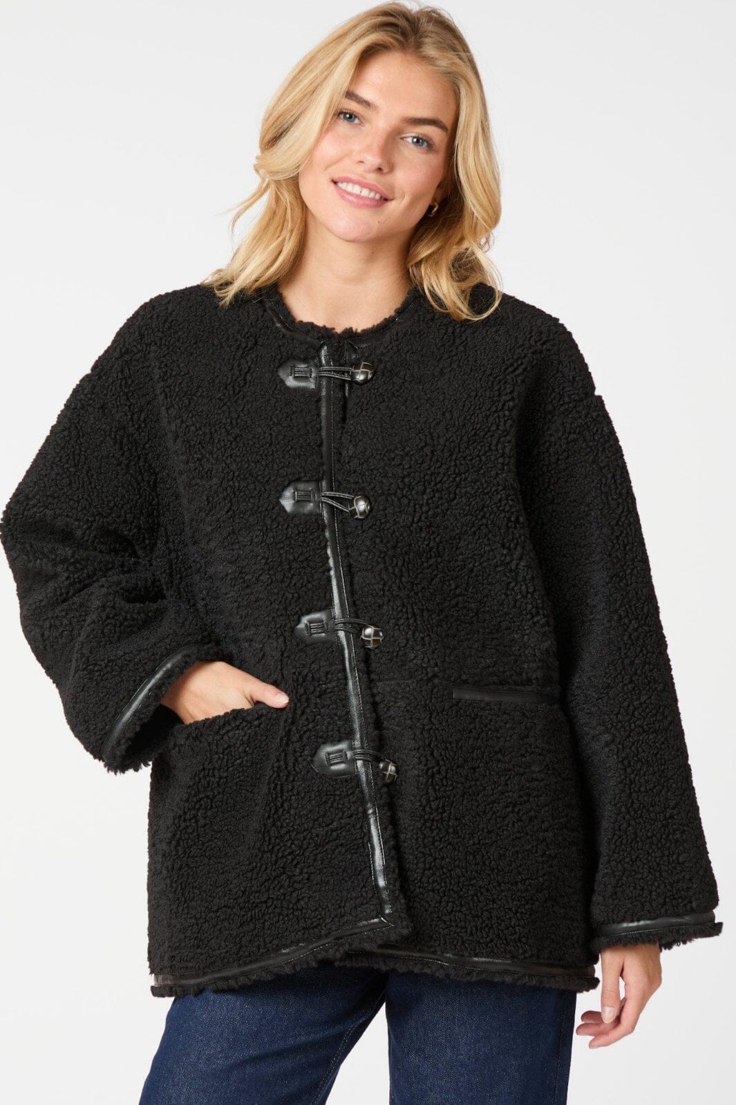 Neo Noir Fanny Teddy Jacket Black