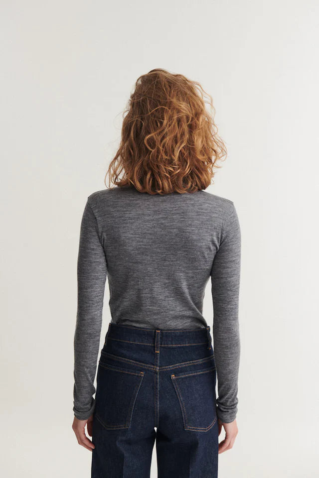 Basic Apparel Rinja T-Neck BA191-03 Grey