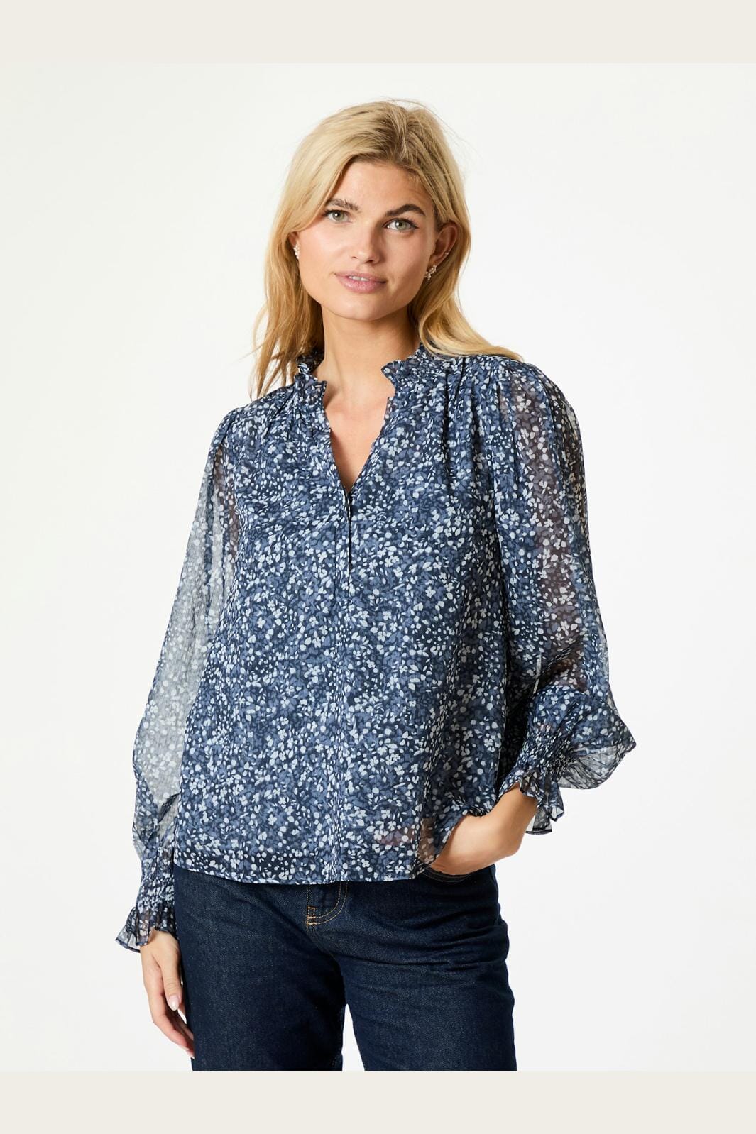 Neo Noir Leia Flower Graphic Blouse Navy