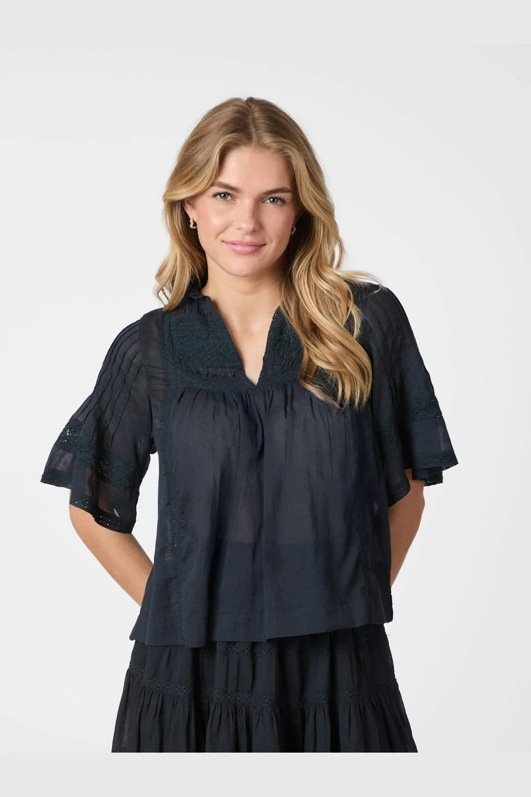 Neo Noir Siama Voile blouse Navy
