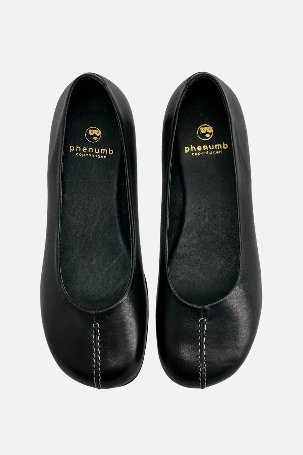 Phenumb Whisbare Leather Black