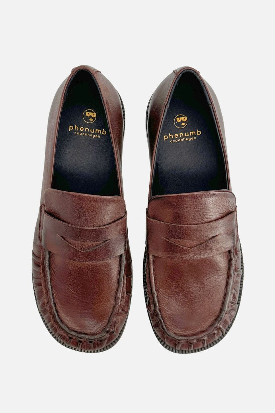 Phenumb Whisper Leather Soft Ebony